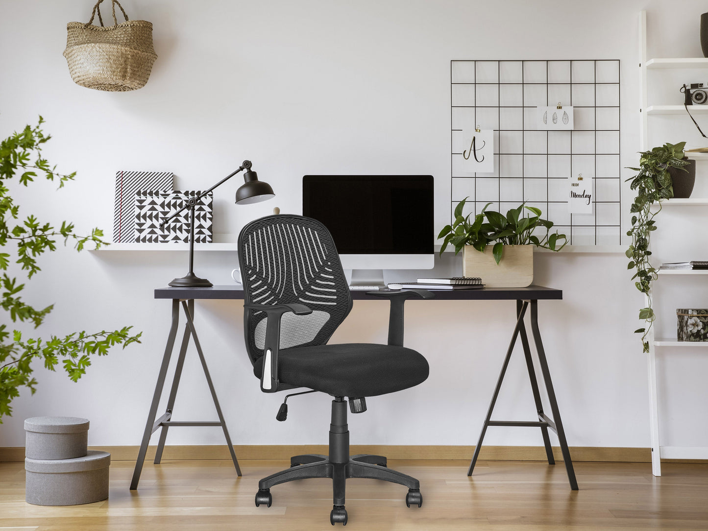 Mesh Office Chair with Lumbar Support CorLiving Furniture Canada